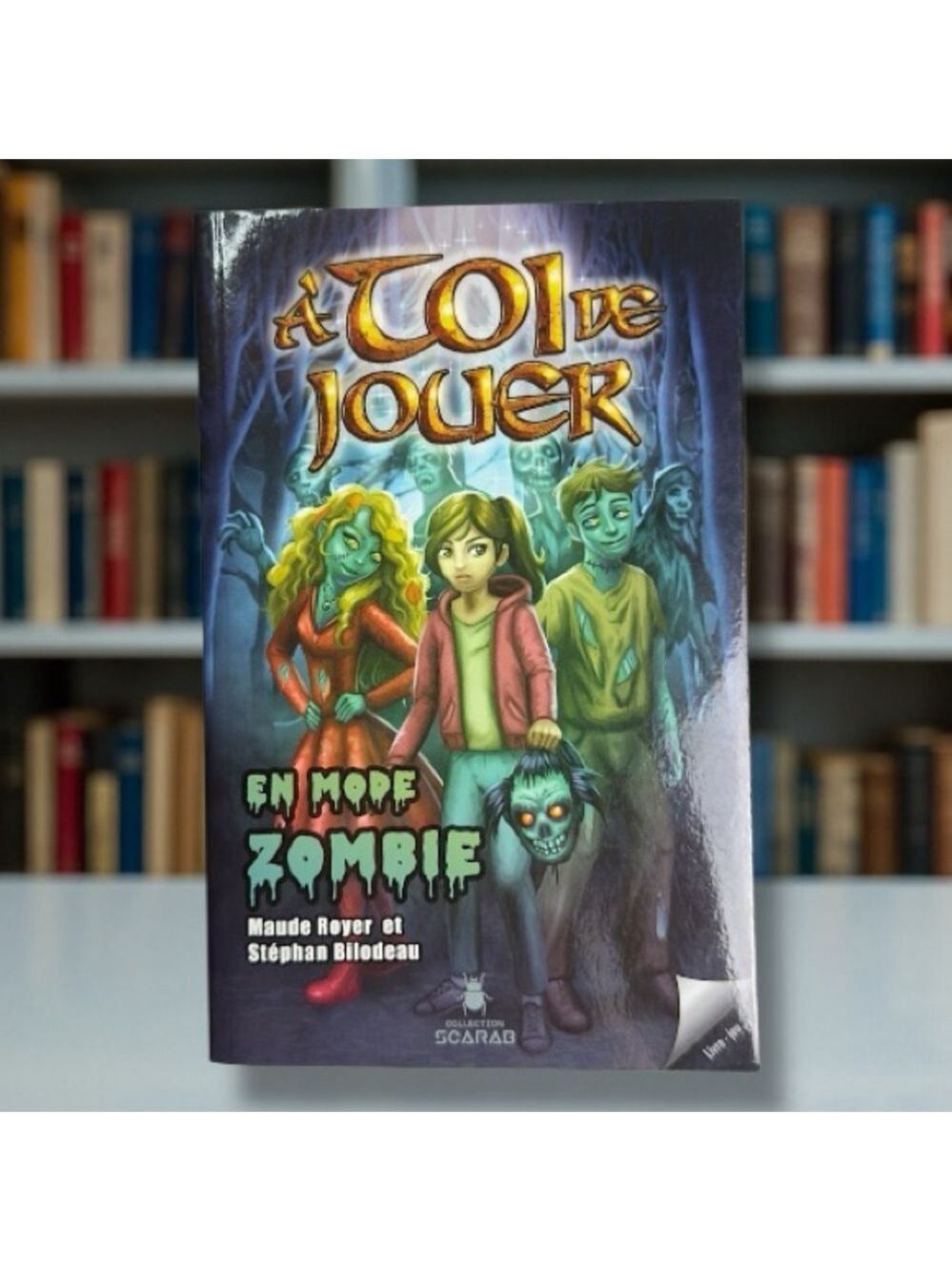3📚/$25 
À Toi de Jouer: En Mode Zombie Graphic Novel